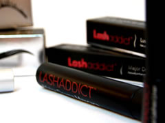 Lash addict（ラッシュアディクト）